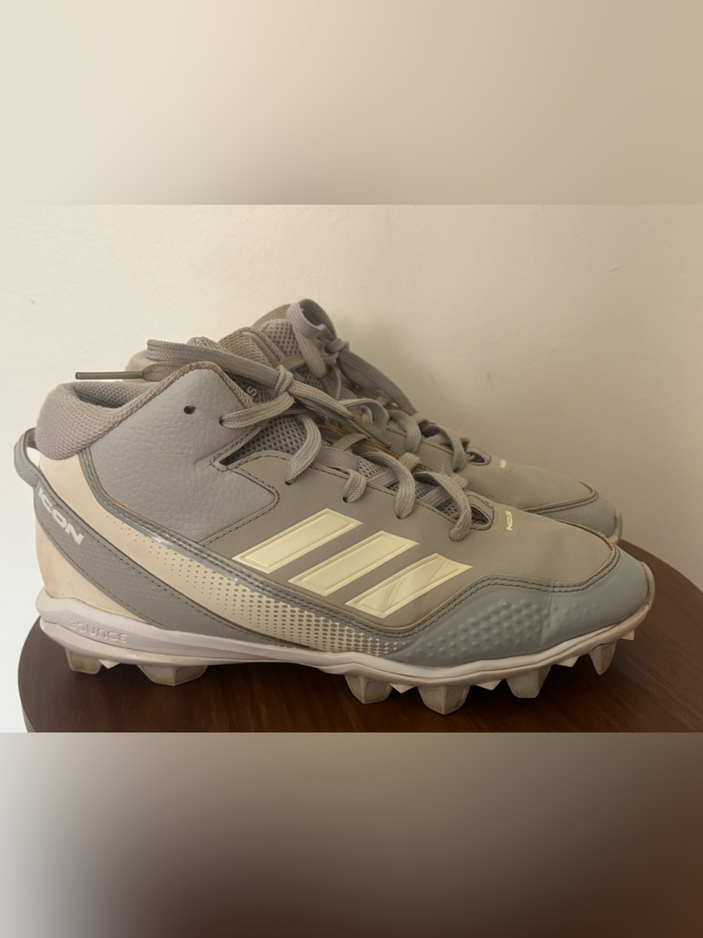 Adidas Icon Mid Baseball Cleats Gray White Men’s Size 6 FY4414